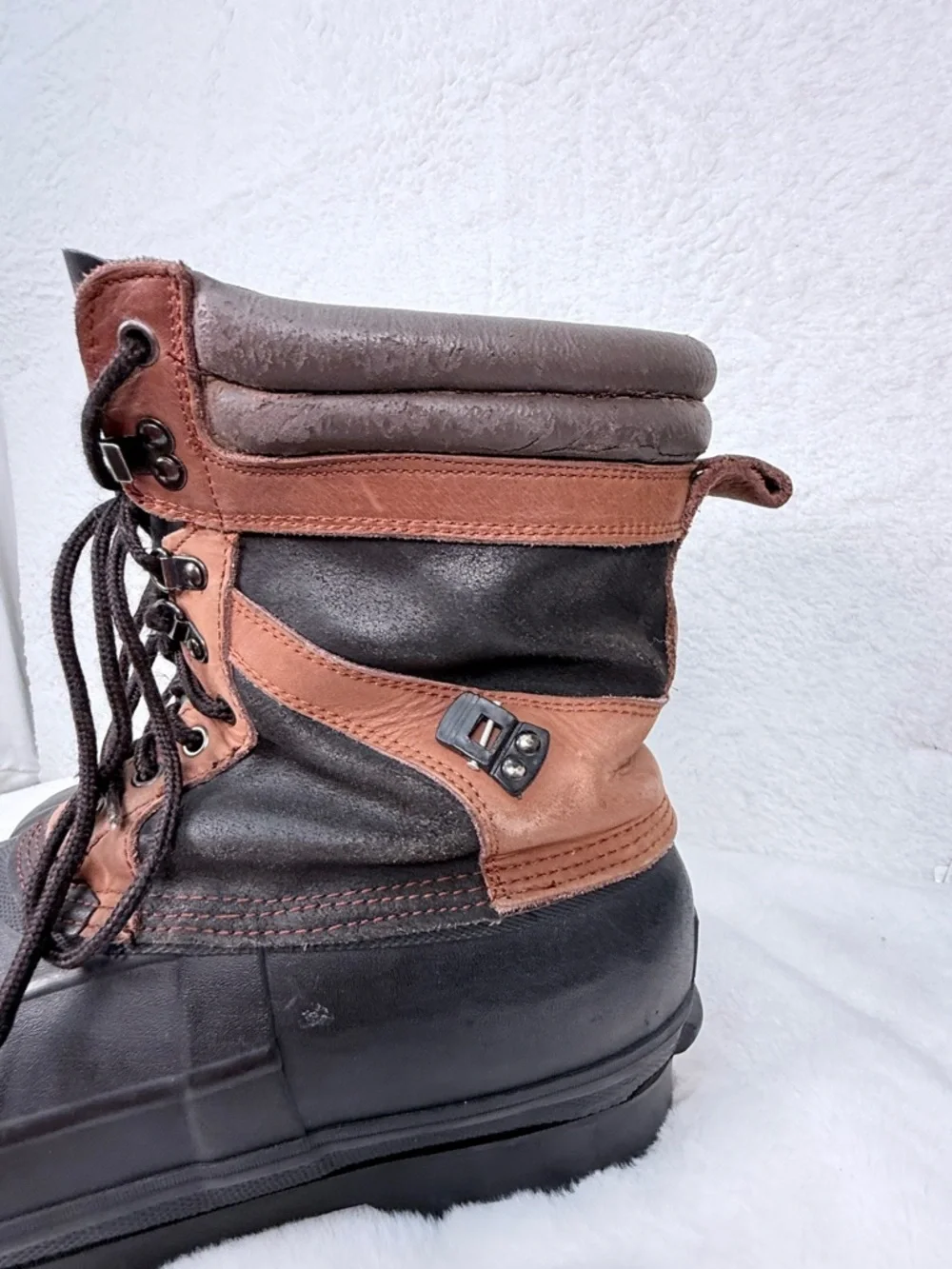 Itasca Duck Boots Mens Size 10 Waterproof Insulated Winter Lace Up Brown Black
